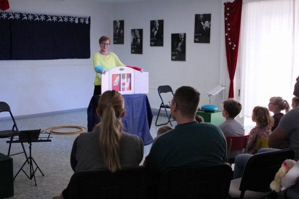 2026-01-18 Die drei Federn (1)